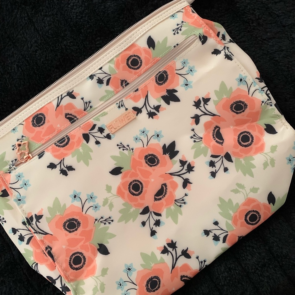 Flower Beauty cosmetic bag.